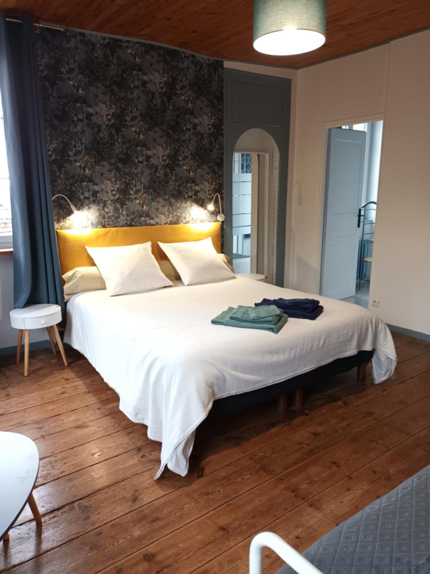 La Lendeline Hotell Saint-Sauveur-Lendelin Eksteriør bilde