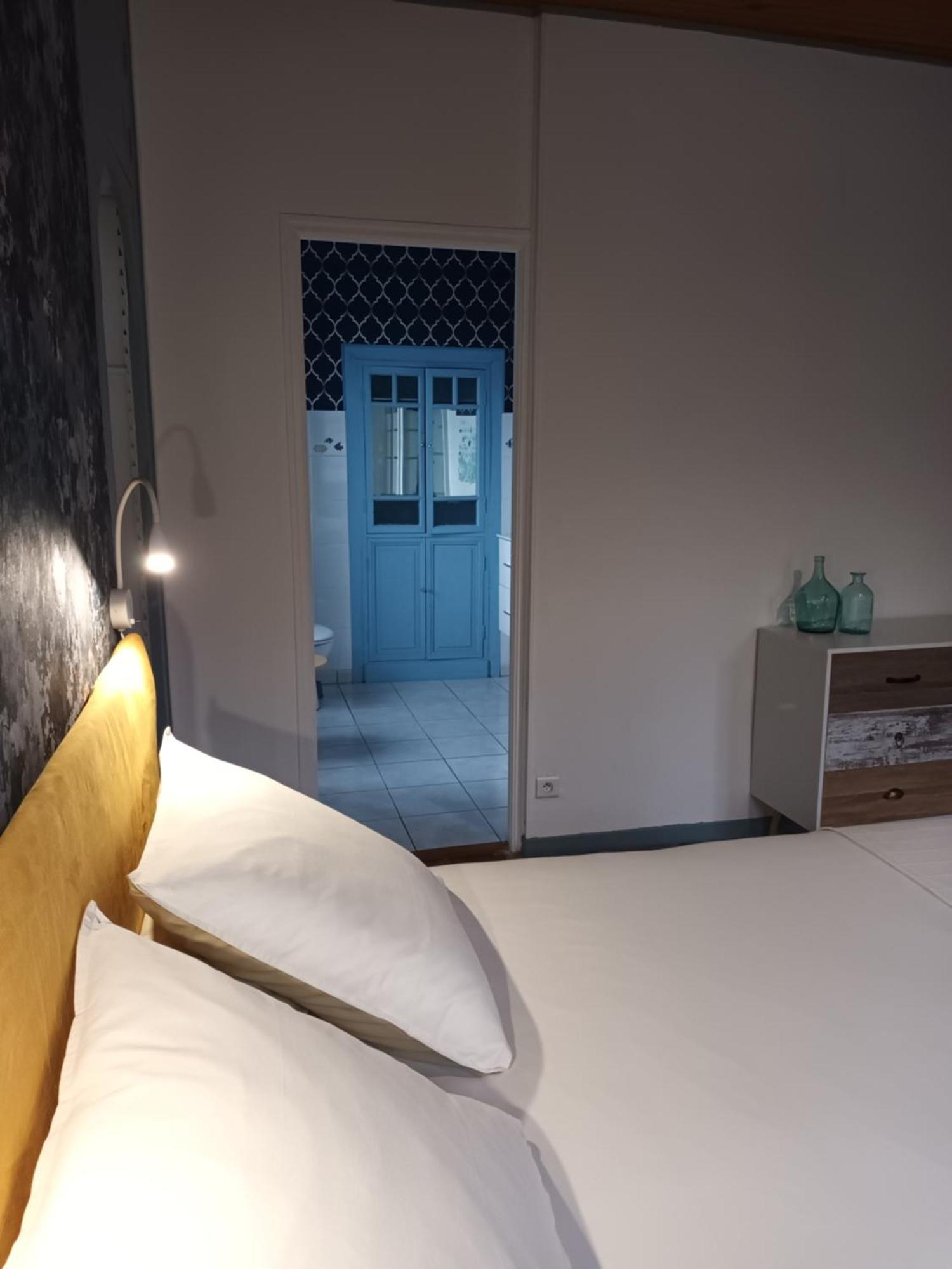 La Lendeline Hotell Saint-Sauveur-Lendelin Eksteriør bilde