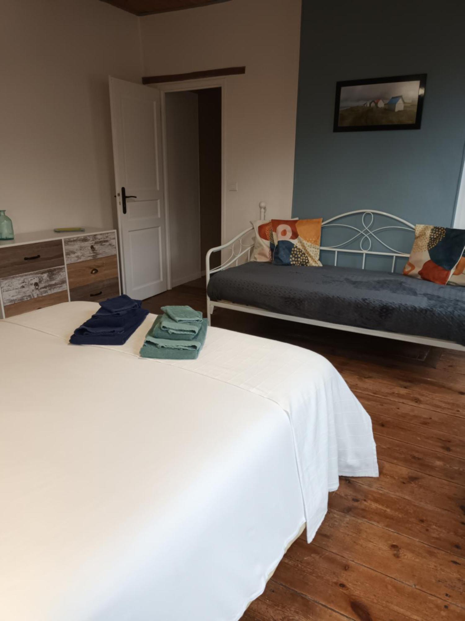 La Lendeline Hotell Saint-Sauveur-Lendelin Eksteriør bilde
